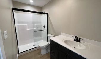 64 Westview Dr, Batesville, IN 47006