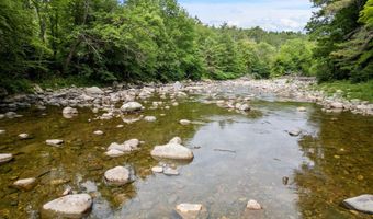 398 Wild Ammonoosuc Rd, Bath, NH 03740