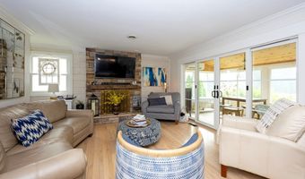 859 Country Club Ln, Ashland, OH 44805