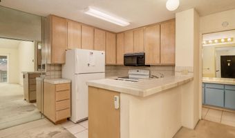 1801 Diamond St 304, San Diego, CA 92109