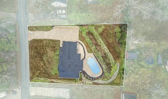 227 HOLLI Ln, Anniston, AL 36201