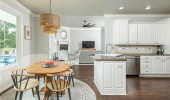7 Stratfield Ln, Bella Vista, AR 72714