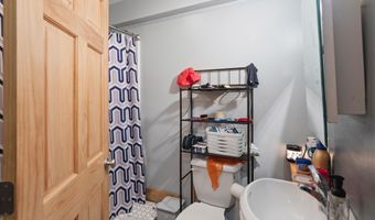 53-55 Walnut St, Burlington, VT 05401