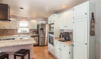 71 Riley Ave, Manchester, NH 03103