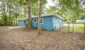 206 Beverly Dr, Ocean Springs, MS 39564
