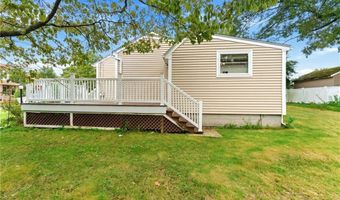 216 Hyde St, Cranston, RI 02920