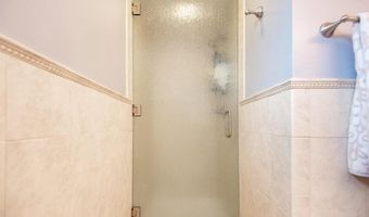 4 E 20TH St, Barnegat Light, NJ 08006