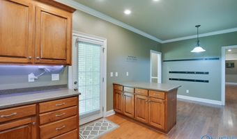 709 Chambers Rd, Arab, AL 35016