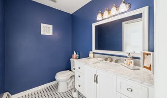 225 Bethmour Rd, Bethany, CT 06524