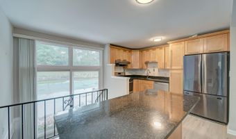 4837 RANDOLPH Dr, Annandale, VA 22003