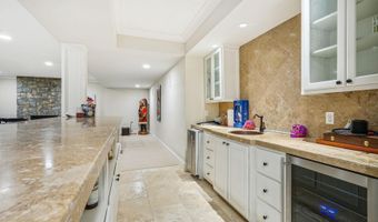 4129 N RANDOLPH St, Arlington, VA 22207