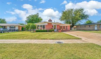 1909 N Flamingo Ln, Altus, OK 73521
