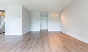 200 N PICKETT St 311, Alexandria, VA 22304