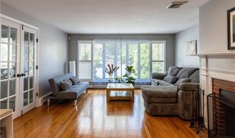 5 Colony Dr, Johnston, RI 02919