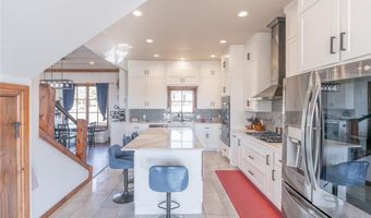 10800 Sorentino Dr, Arcadia, OK 73007