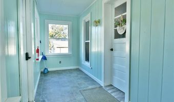 185 Maple Ave, Andover, OH 44003