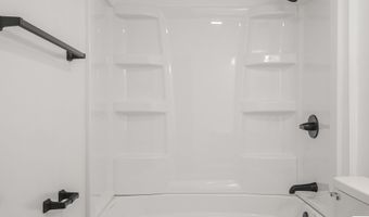 4690 N Sadlier Dr, Indianapolis, IN 46226