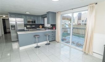 2 Ash Ln, North Providence, RI 02911