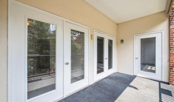 805 COXSWAIN Way #205, Annapolis, MD 21401