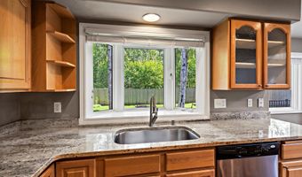 3561 Eastwind Dr, Anchorage, AK 99516