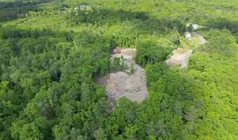 60 Boxwood Dr, Auburn, NH 03032