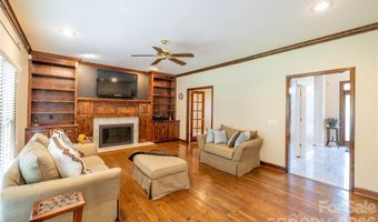 1200 Heritage Dr, Albemarle, NC 28001