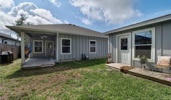 350 N 10th St, Aransas Pass, TX 78336
