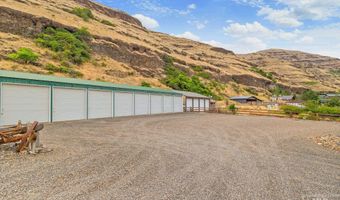31018 Snake River Rd, Asotin, WA 99402