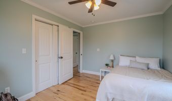 19 Magnolia Hill Rd, Bangor, ME 04401
