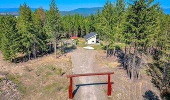 1532 Sunrise Rd, Bonners Ferry, ID 83805