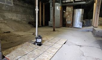 11 Cawley Ct, Bristol, CT 06010