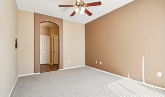 42424 N Gavilan Peak Pkwy 33104, Anthem, AZ 85086