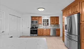 98 Marine Rd, Waretown, NJ 08758