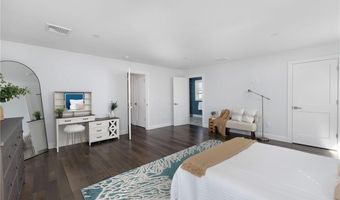 60 Harmony St, Cranston, RI 02920