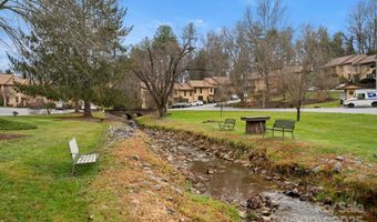 103 Pebble Creek Dr, Asheville, NC 28803