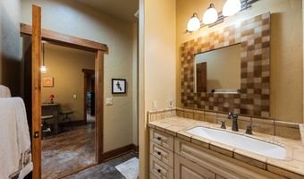 500 Wild Swan Trl, Bigfork, MT 59911