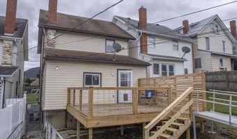 202 Bell Ave, Altoona, PA 16602