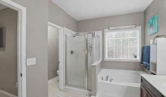 191 Gossamer Dr, Boiling Springs, SC 29316