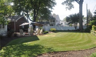 4427 Lake Rd W, Ashtabula, OH 44004