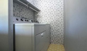 351 Center St, Algonac, MI 48001