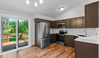 3024 E FOREST St, Appleton, WI 54915