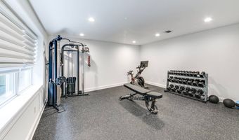 5 Catalpa Pl, Amagansett, NY 11930