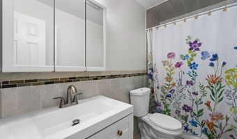 71 73 Elm St, Andover, NJ 07801