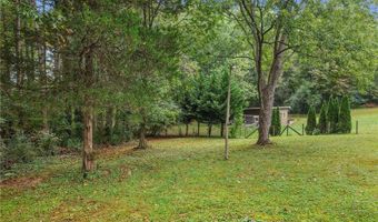1933 Gold Hill Rd, Asheboro, NC 27203
