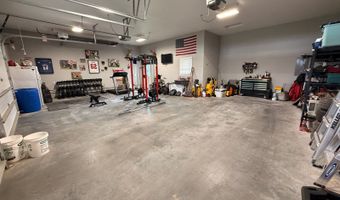 937 S 8th St, Albion, NE 68620