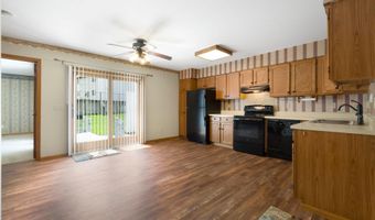 702 Apple Hill Way, Angola, IN 46703