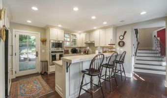 106 E Idler Ave, Beverly Shores, IN 46301