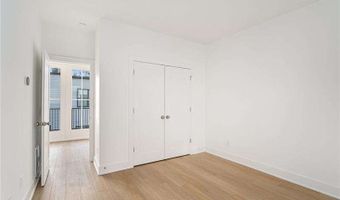 1825 Gotham Ln, Atlanta, GA 30324