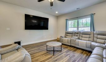 671 Bellflower Ln, Beech Island, SC 29842
