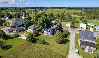 5807 HWY M35, Perkins, MI 49872